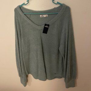 Hollister Sweater (BRAND NEW!)